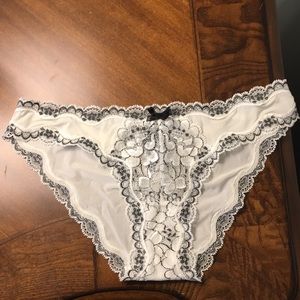 VS XS panties